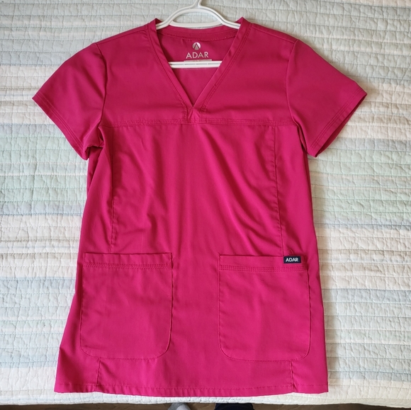 Scrub shirts - Picture 13 of 15